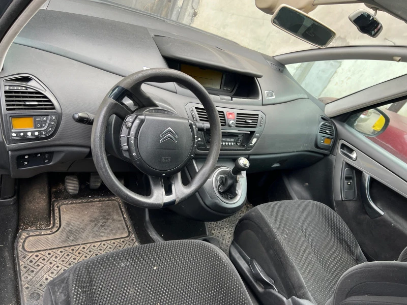 Citroen C4 Picasso, снимка 4 - Автомобили и джипове - 49601234