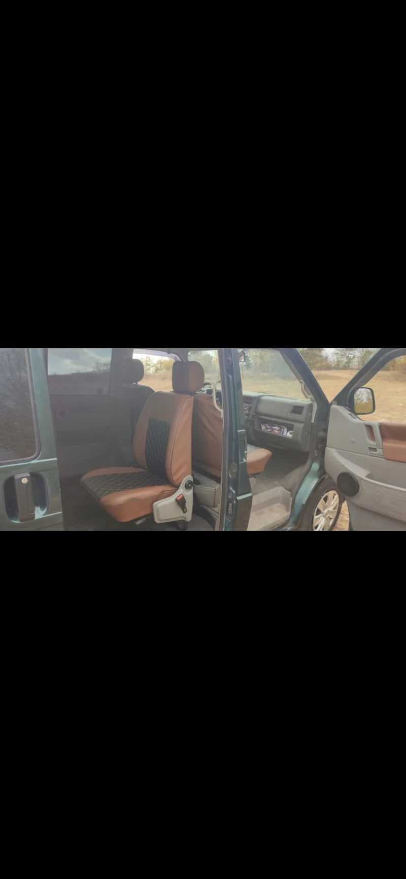 VW Multivan, снимка 6 - Автомобили и джипове - 47186459