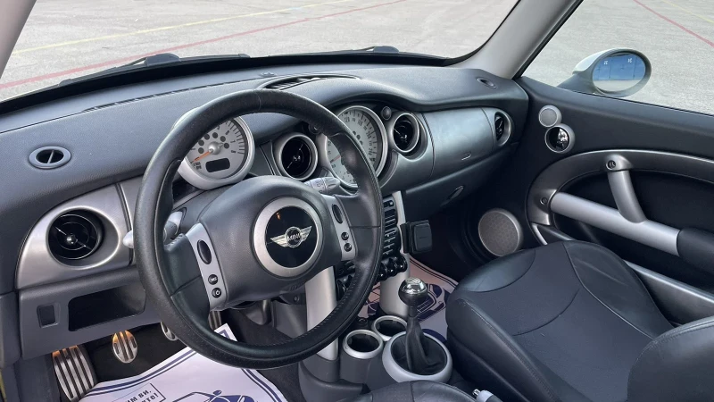 Mini Cooper s 1.6 163 ks , снимка 13 - Автомобили и джипове - 47419613