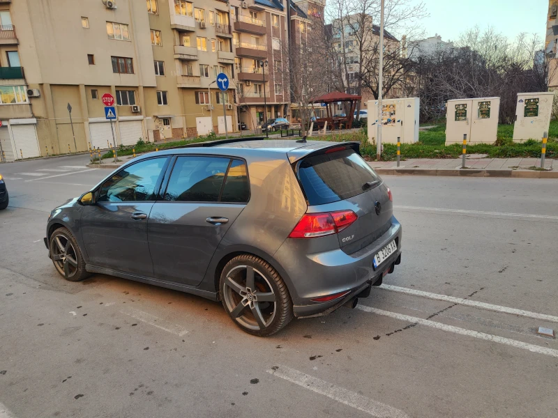 VW Golf 1, 8 TSI Automatic, снимка 2 - Автомобили и джипове - 48428370