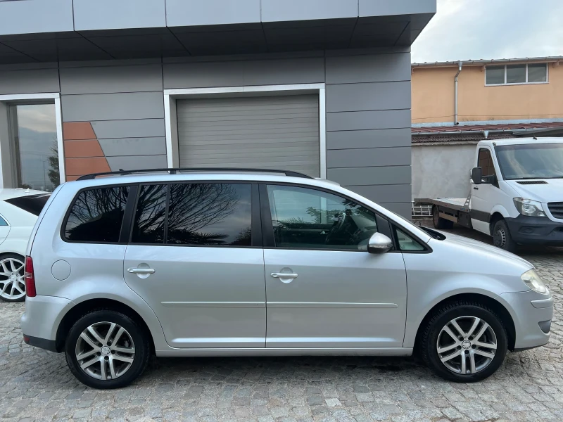 VW Touran 1.4 Метан 7 местен, снимка 4 - Автомобили и джипове - 48418573