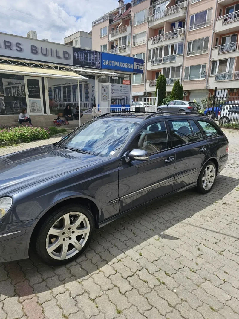 Mercedes-Benz E 280 4 Matic , снимка 4 - Автомобили и джипове - 52598722
