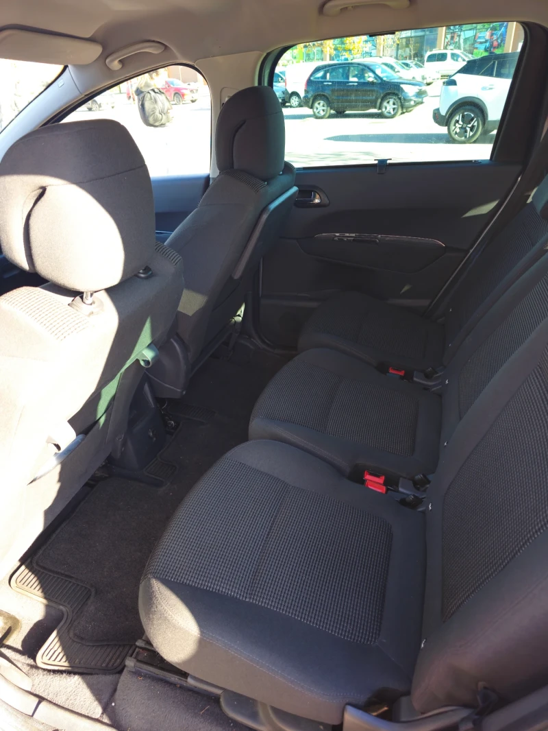 Peugeot 5008, снимка 8 - Автомобили и джипове - 52402060