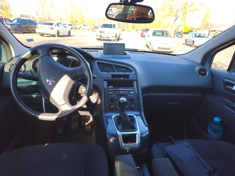Peugeot 5008, снимка 10 - Автомобили и джипове - 52402060