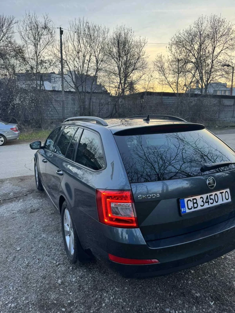 Skoda Octavia Комби, снимка 13 - Автомобили и джипове - 52729828
