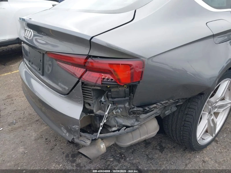 Audi A5 * 2.0T PREMIUM * CARFAX * БЕЗ ПЪРВОНАЧАЛНА ВНОСКА, снимка 6 - Автомобили и джипове - 52924443