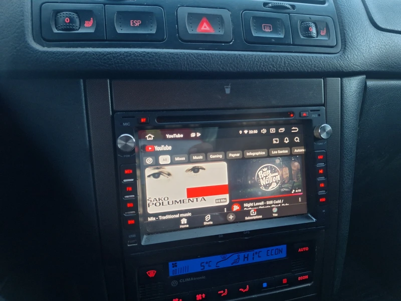 VW Bora 2.3, снимка 9 - Автомобили и джипове - 53102270