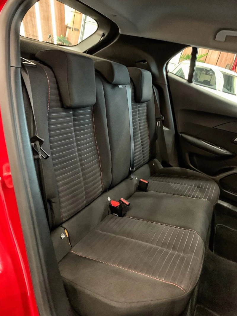 Peugeot 2008 ACTIVE , снимка 13 - Автомобили и джипове - 53593395