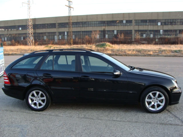 Mercedes-Benz C 200 2, 2цди, снимка 3 - Автомобили и джипове - 49112575