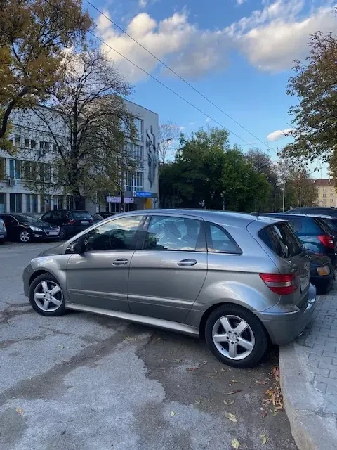 Mercedes-Benz B 200 Turbo  7G tronic газ - изображение 6