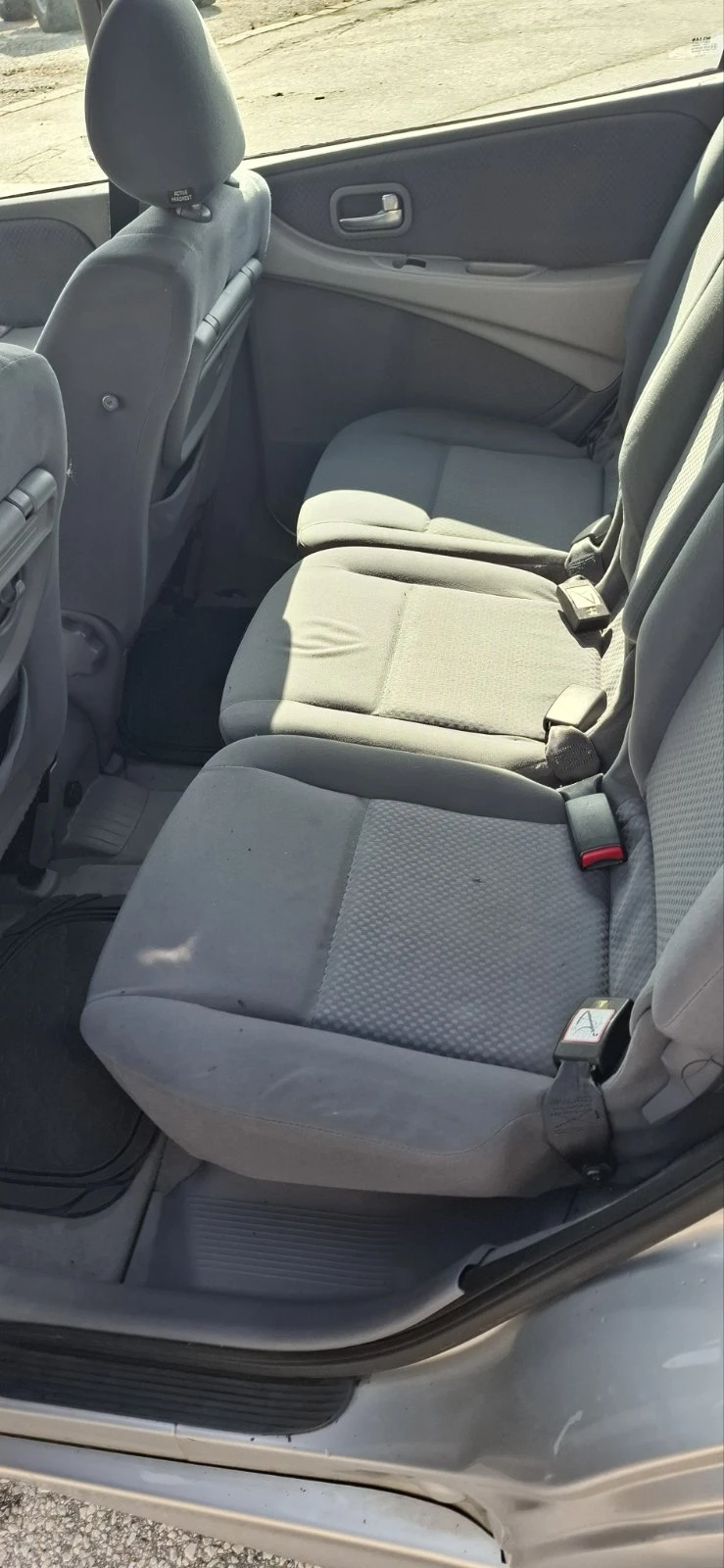 Nissan Almera tino, снимка 16 - Автомобили и джипове - 54759611