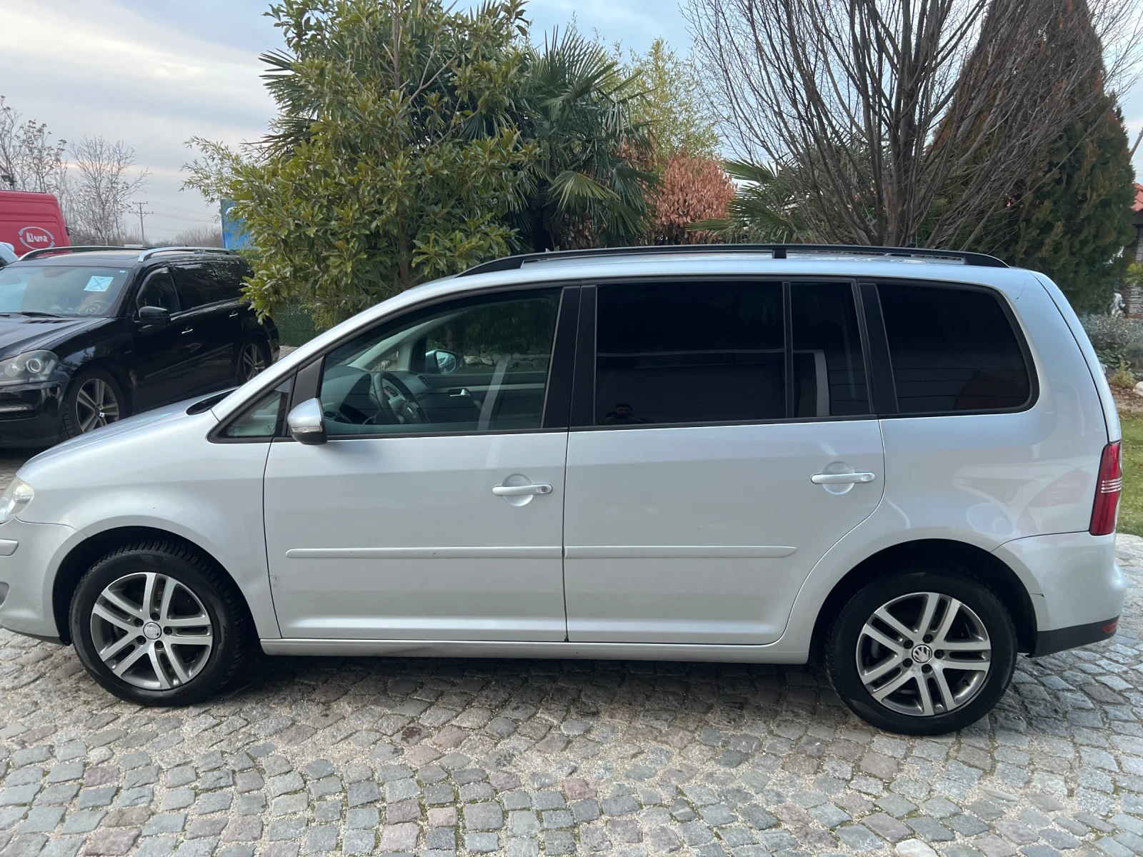 VW Touran 1.4 Метан 7 местен - изображение 8