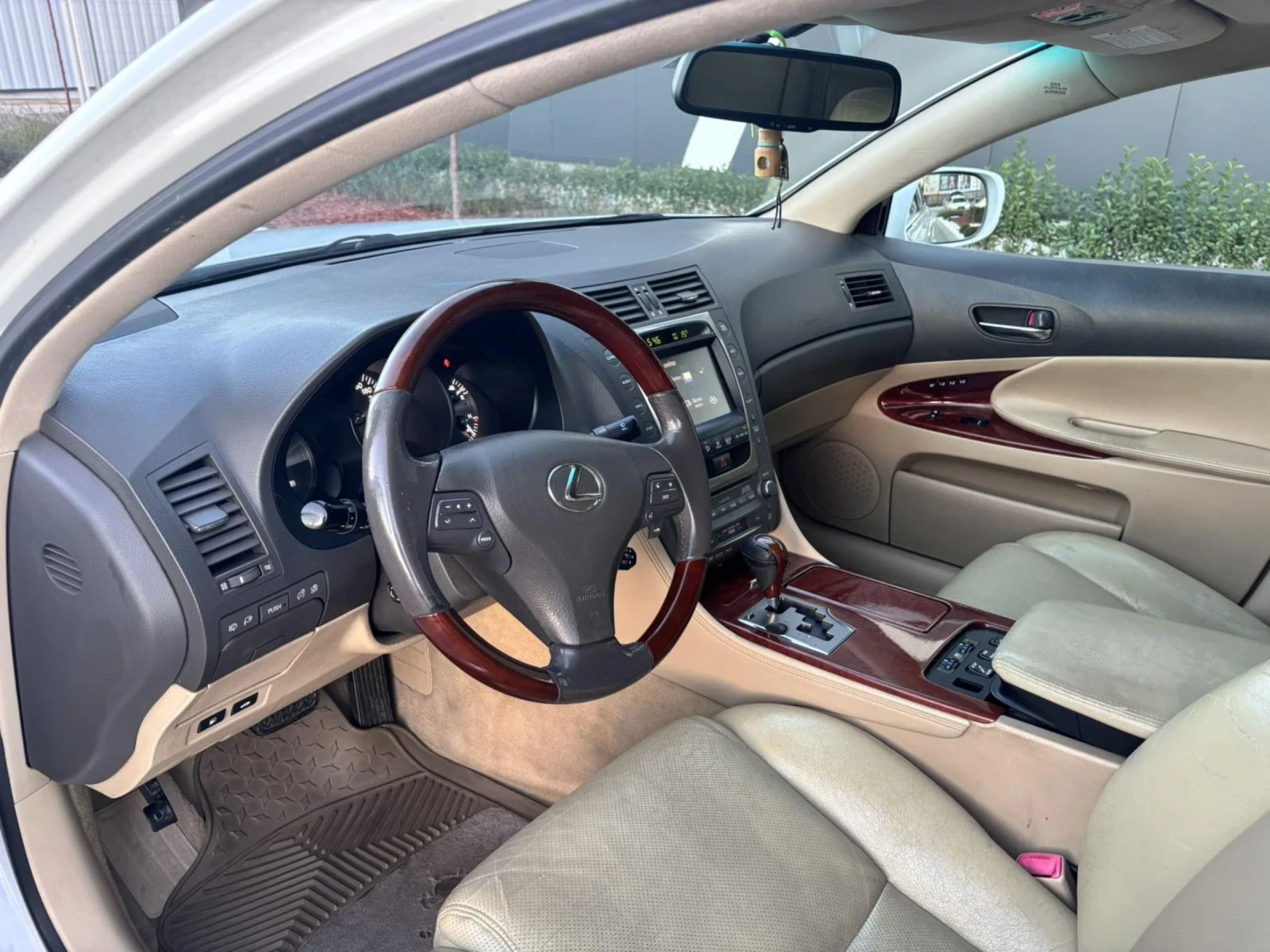 Lexus GS 450h Перфектно състояние!!! Всички екстри за модела!!! - изображение 6