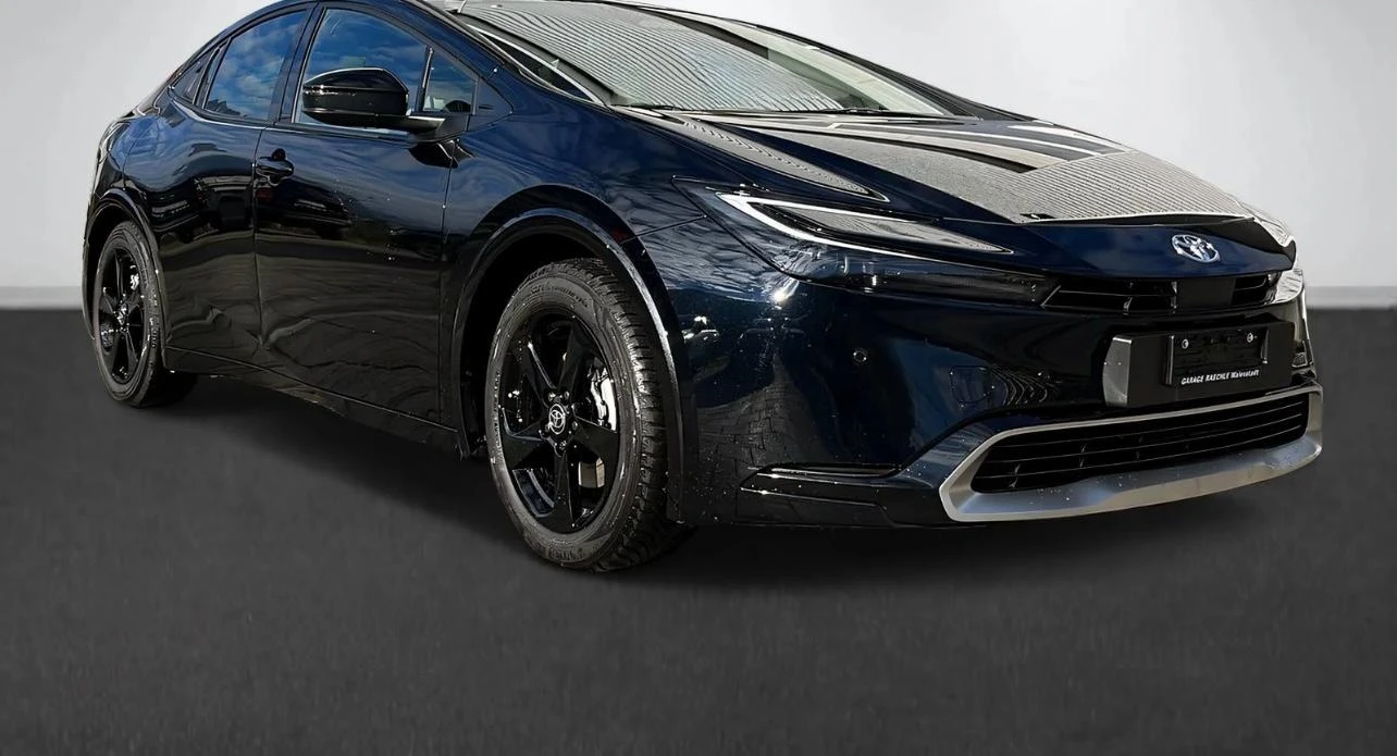 Toyota Prius  - изображение 2