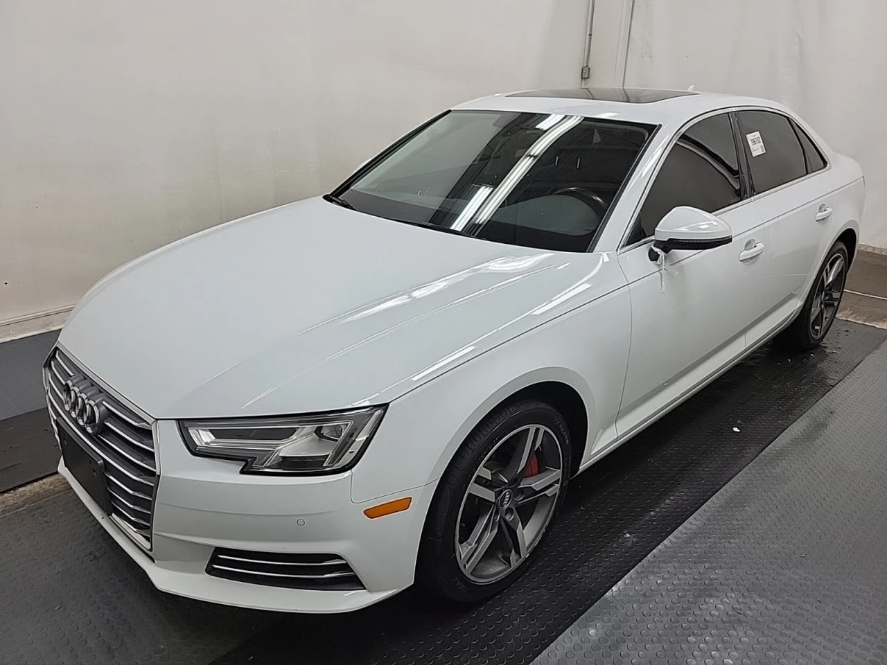 Audi A4 * CARFAX * АВТО КРЕДИТ * ЦЕНА ДО БГ! - изображение 3