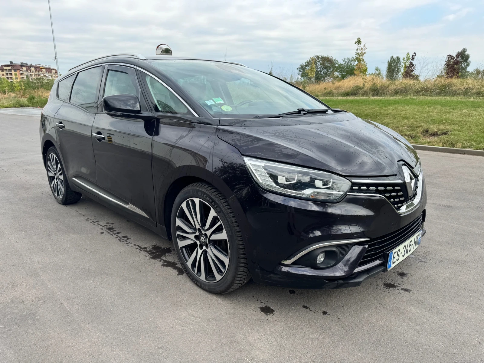 Renault Grand scenic 1.6d-160ps / INITIALE / FULL - изображение 3