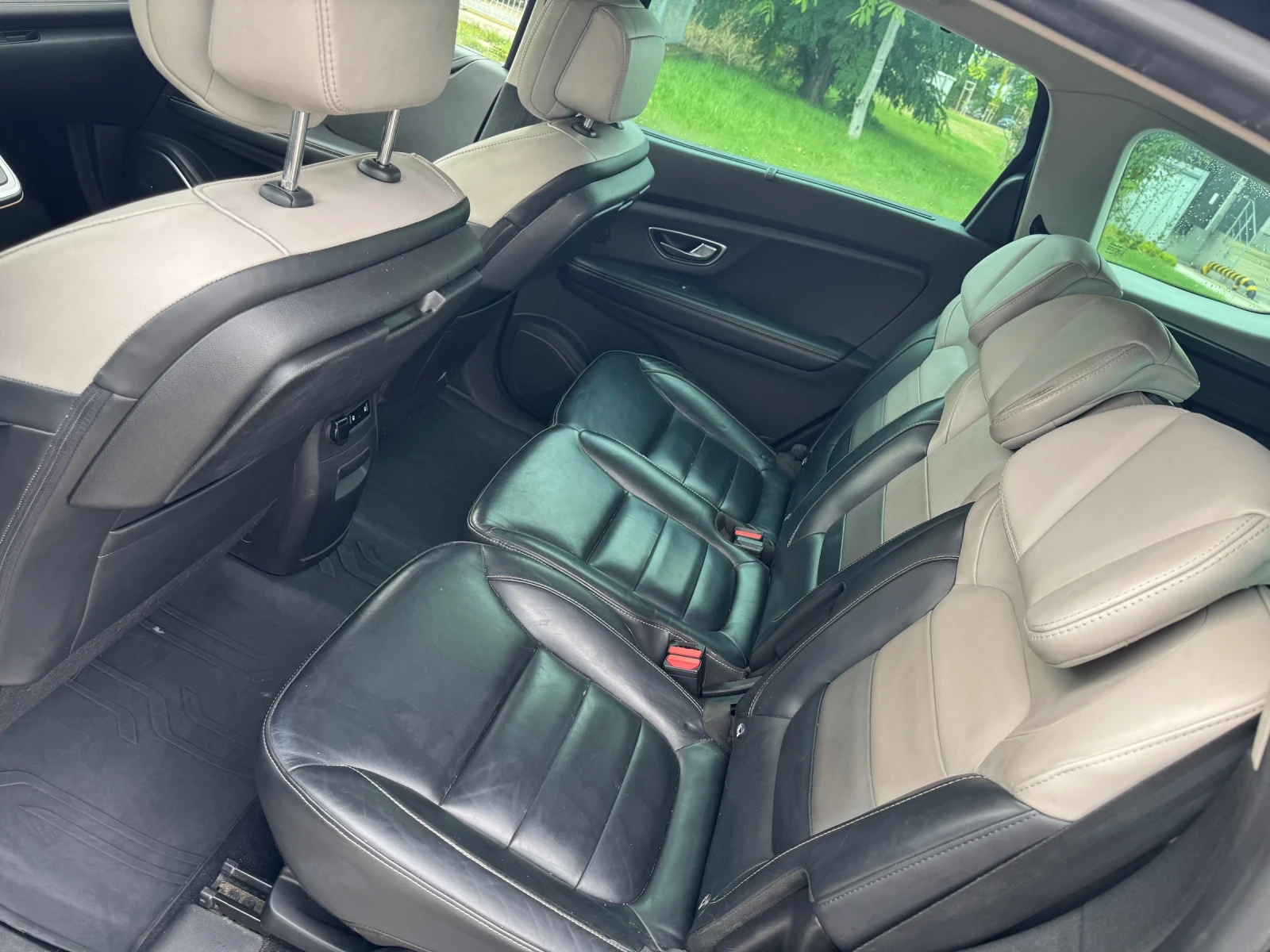 Renault Grand scenic 1.6d-160ps / INITIALE / FULL - изображение 9