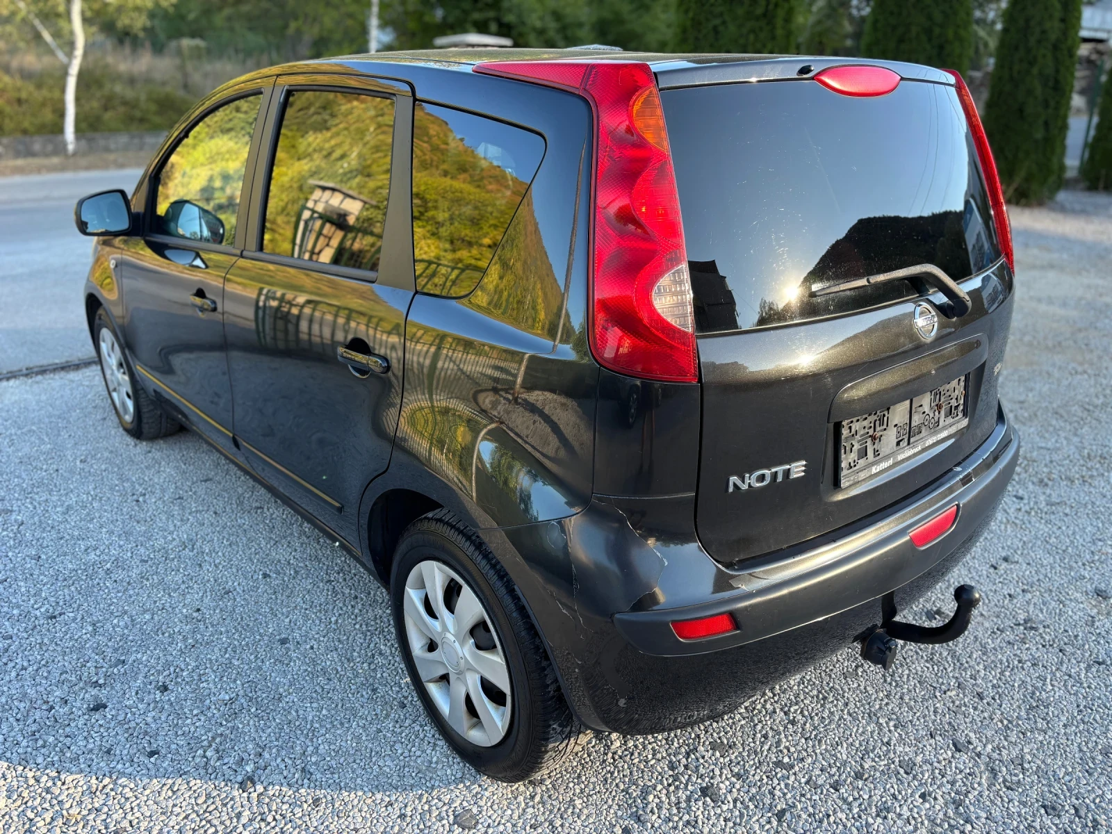 Nissan Note 1.4 БЕНЗИН - изображение 8
