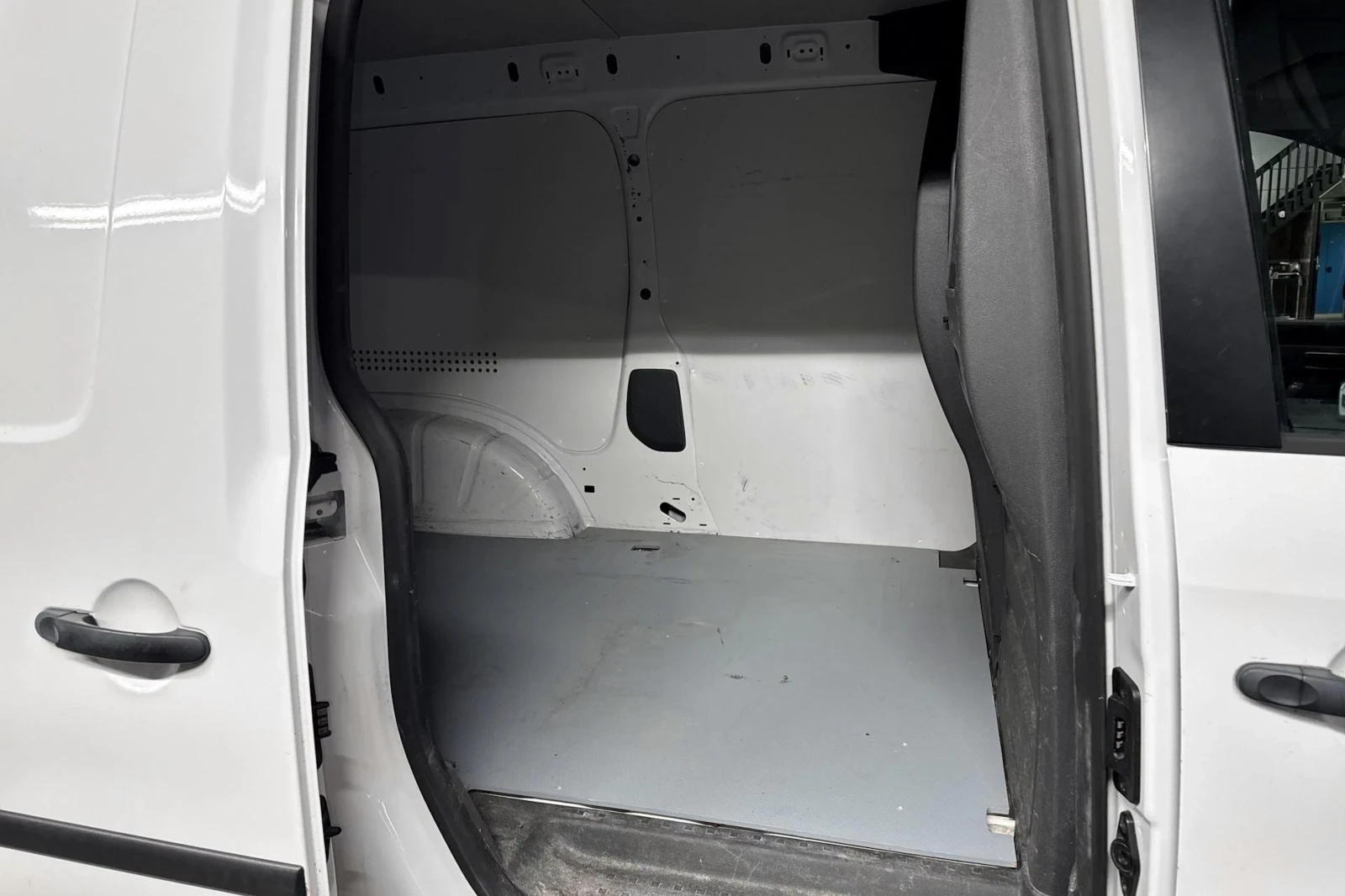 VW Caddy Maxi , -84630 | Mobile.bg   7