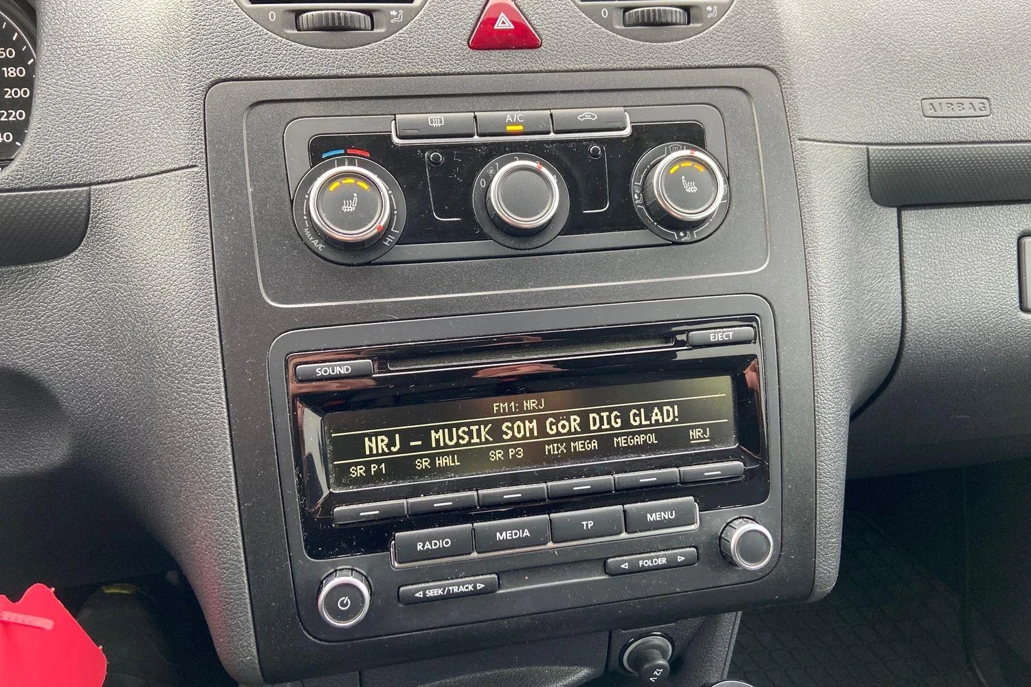 VW Caddy  89 495 .  --7  | Mobile.bg   14