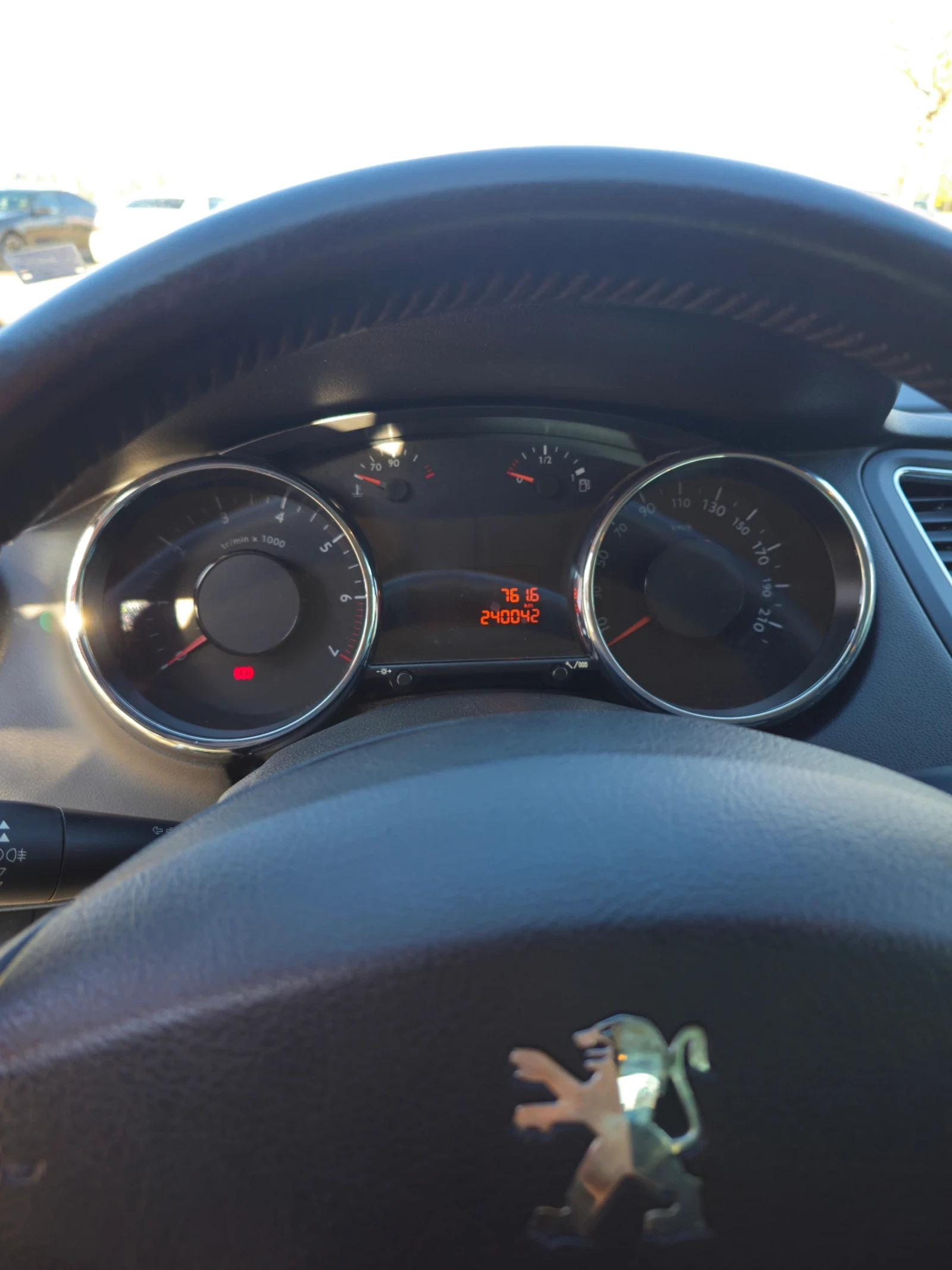 Peugeot 5008 | Mobile.bg   12