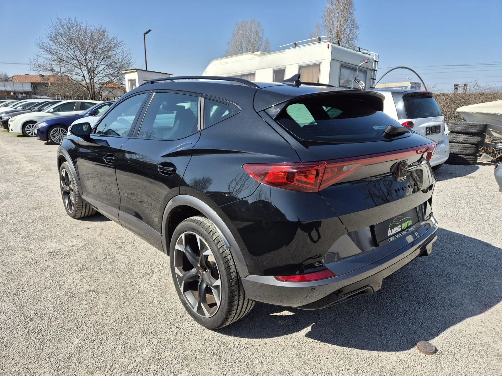 Cupra Formentor 17600км/АВТОМАТИК/ДИСТРОНИК/CAR PLAY, снимка 17 - Автомобили и джипове - 53897776