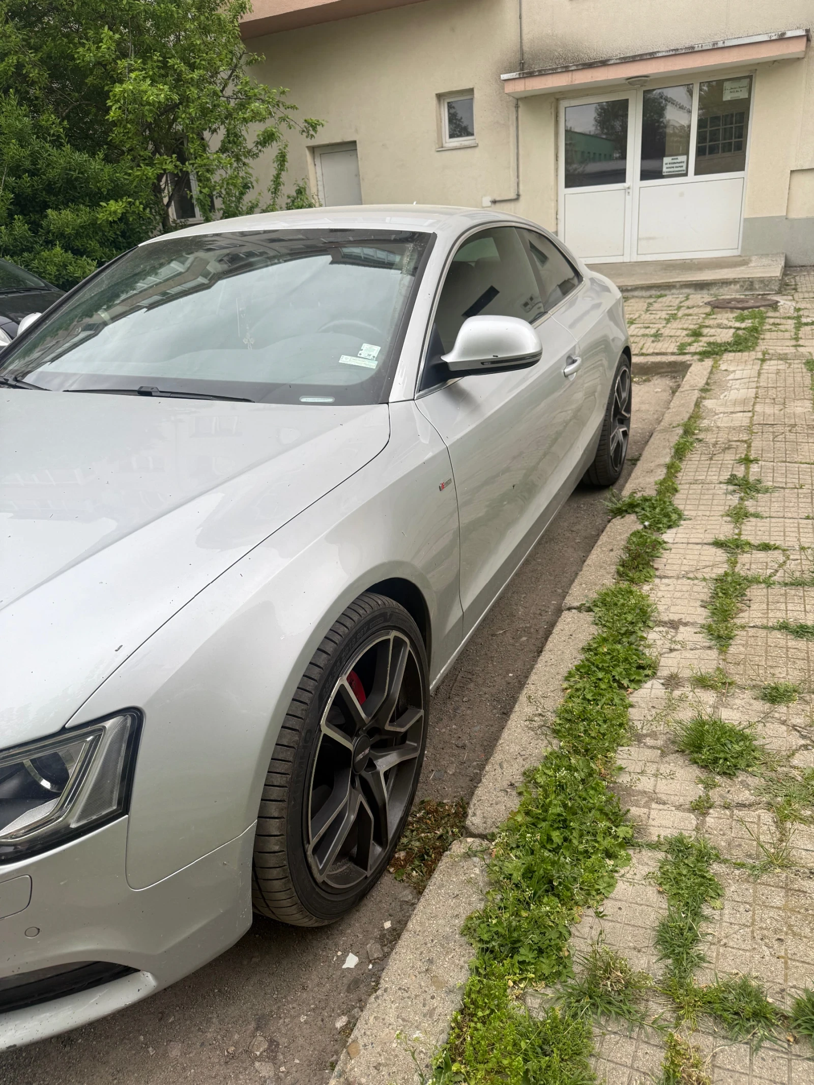 Audi A5 Колата е 2009 модифицирана с фейслифт 2015 година!, снимка 4 - Автомобили и джипове - 54359952