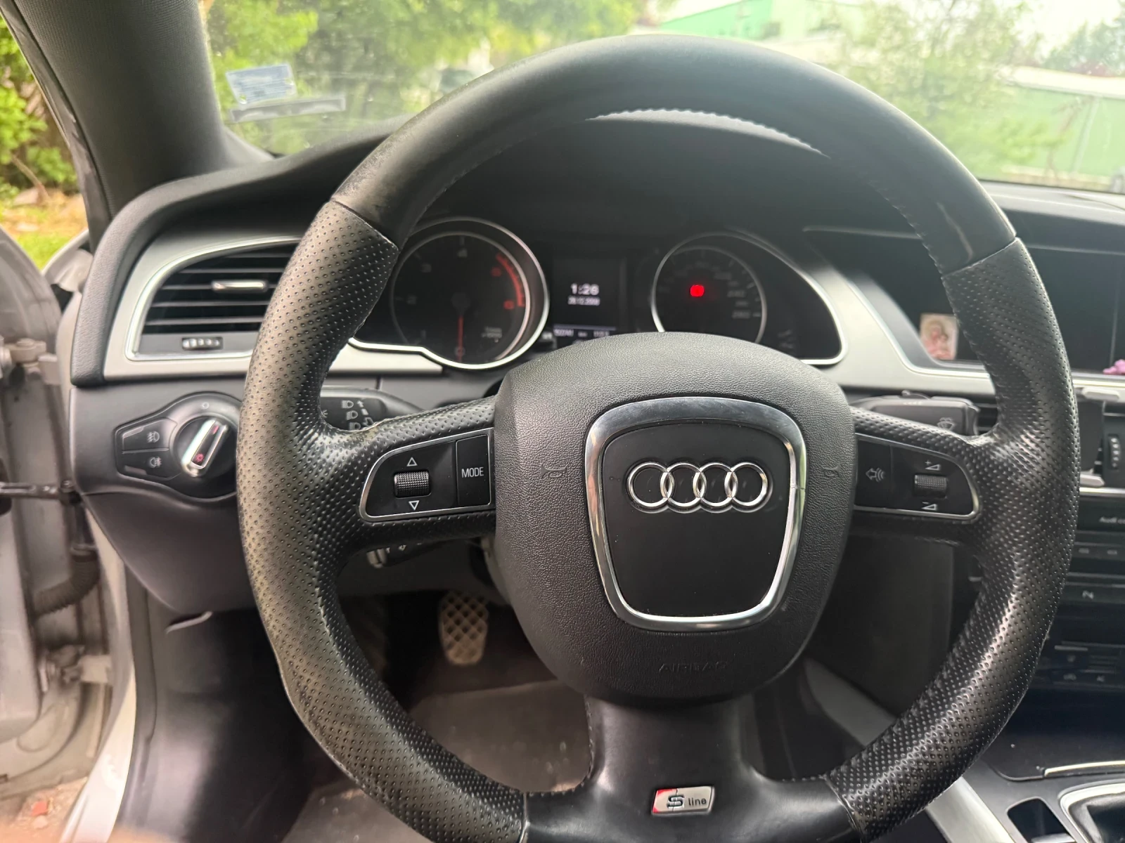 Audi A5 Колата е 2009 модифицирана с фейслифт 2015 година!, снимка 6 - Автомобили и джипове - 54359952