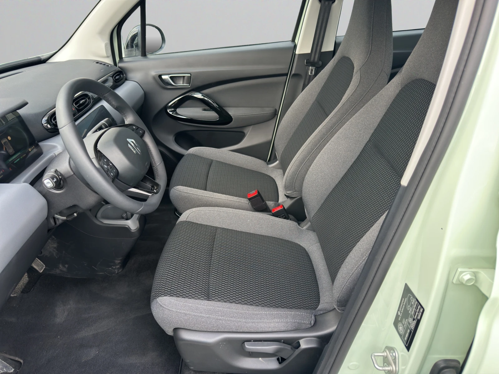 Leapmotor T03 BEV 70 KW 37.3 kWh | Mobile.bg � ����������� 9
