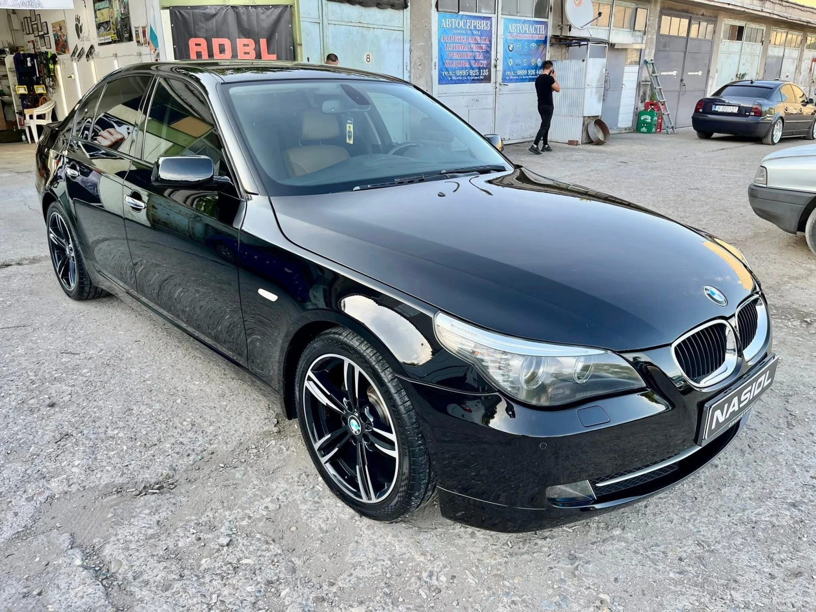 BMW 520, снимка 6 - Автомобили и джипове - 54635387