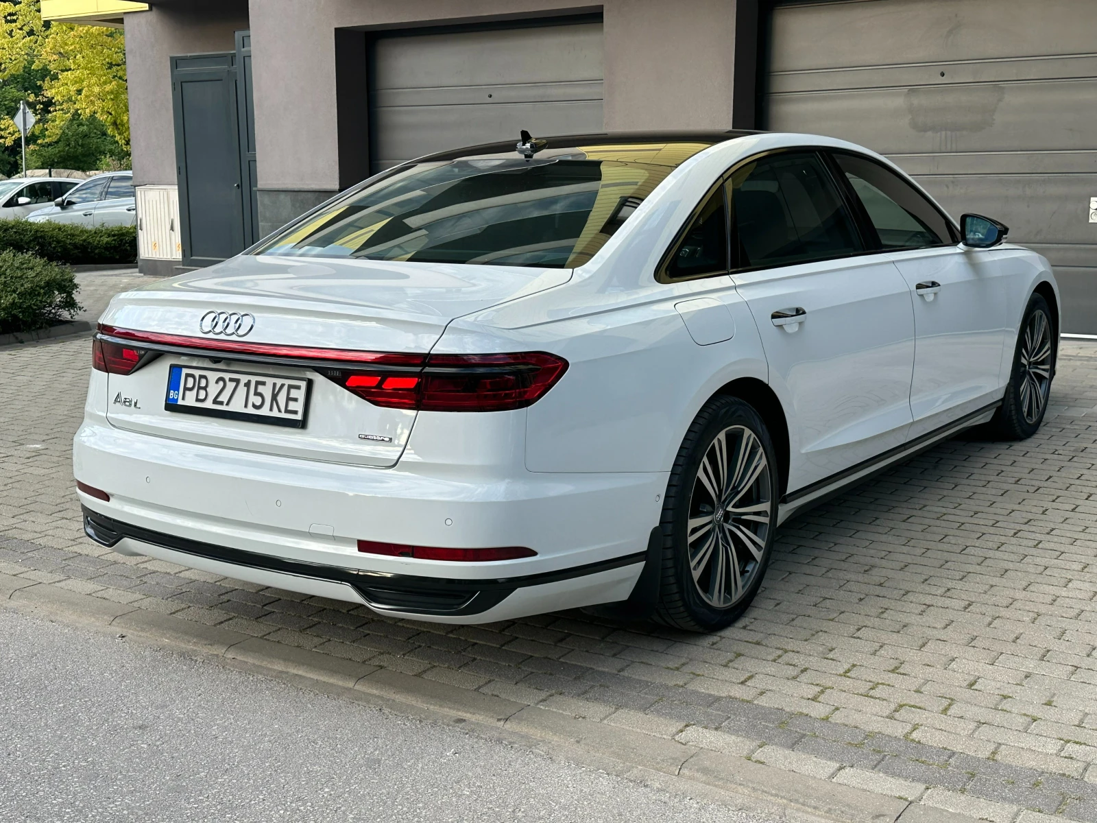 Audi A8 55 TFSI LONG* MATRIX* HEAD-UP* PANO* DISTR.* MASSA, снимка 6 - Автомобили и джипове - 54684344