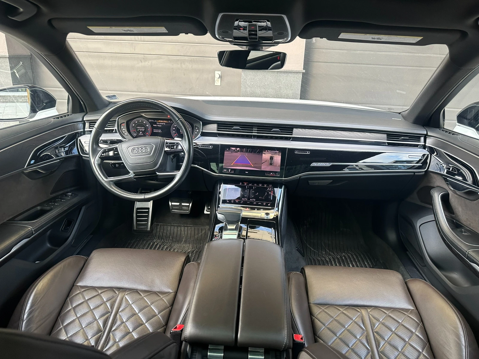 Audi A8 55 TFSI LONG* MATRIX* HEAD-UP* PANO* DISTR.* MASSA, снимка 9 - Автомобили и джипове - 54684344