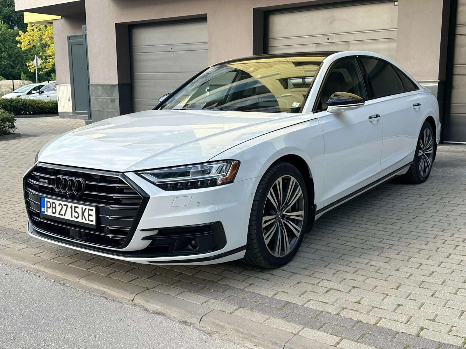 Audi A8 55 TFSI LONG* MATRIX* HEAD-UP* PANO* DISTR.* MASSA