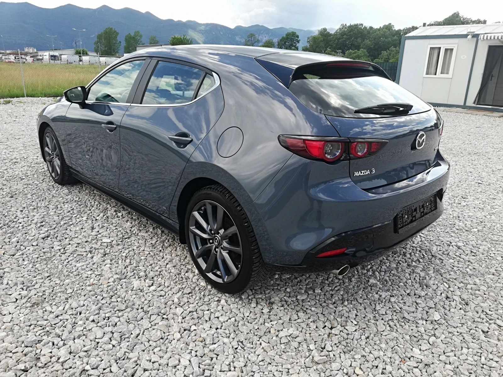 Mazda 3 2.0I SKYACTIV-G, снимка 4 - Автомобили и джипове - 54765870