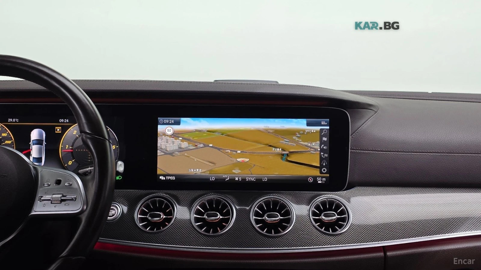 Mercedes-Benz CLS 300 AMG* LINE* DISTRONIC* BURMESTER* ОБДУХВАНЕ* HEADUP, снимка 13 - Автомобили и джипове - 54783988