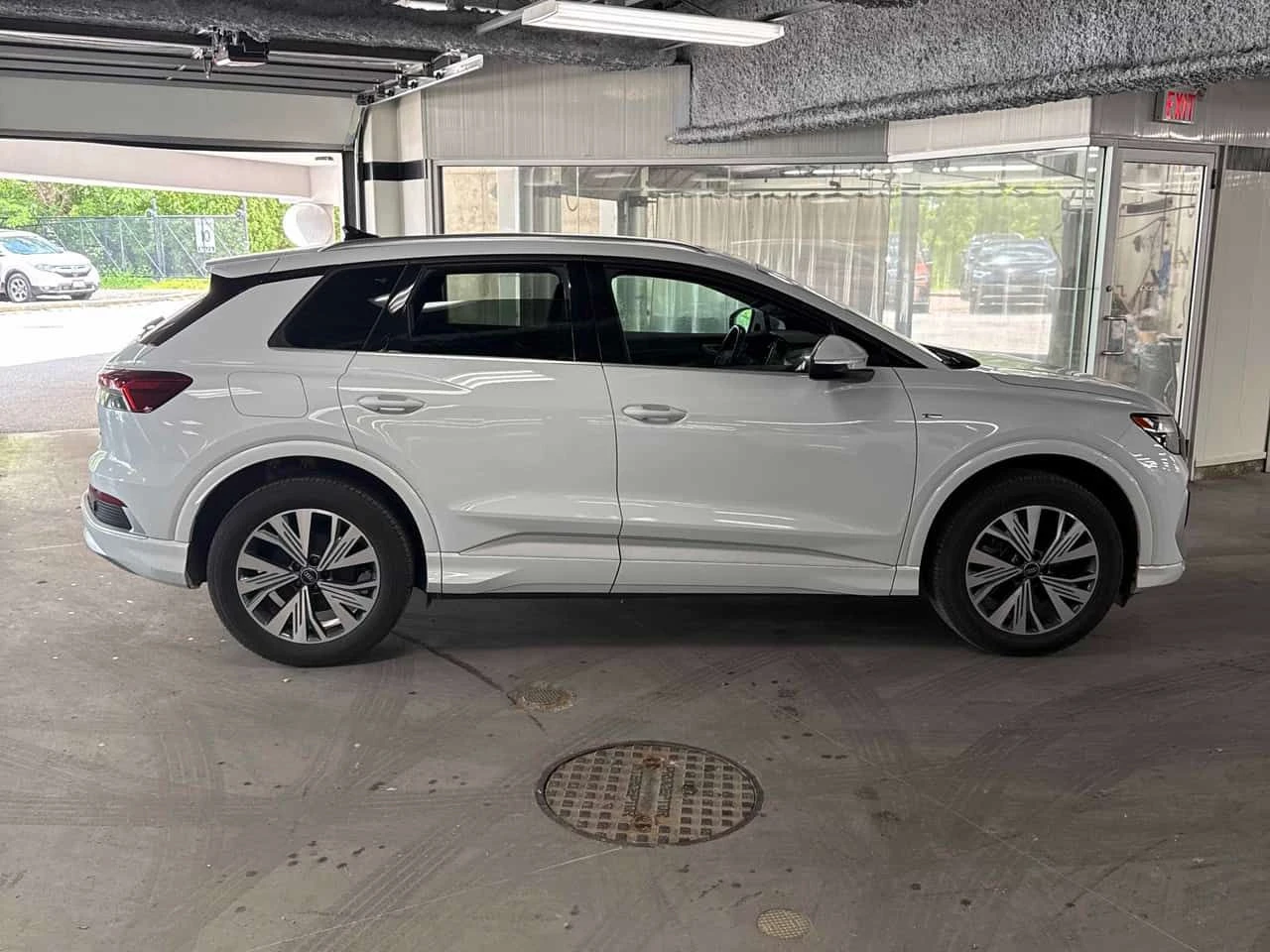Audi E-Tron 50 quattro / 360 / CARFAX / АВТОКРЕДИТ , снимка 3 - Автомобили и джипове - 54942655