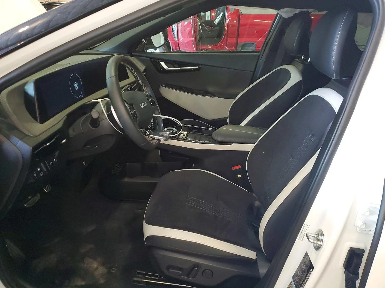 Kia EV6 Gt Line, снимка 7 - Автомобили и джипове - 55452603