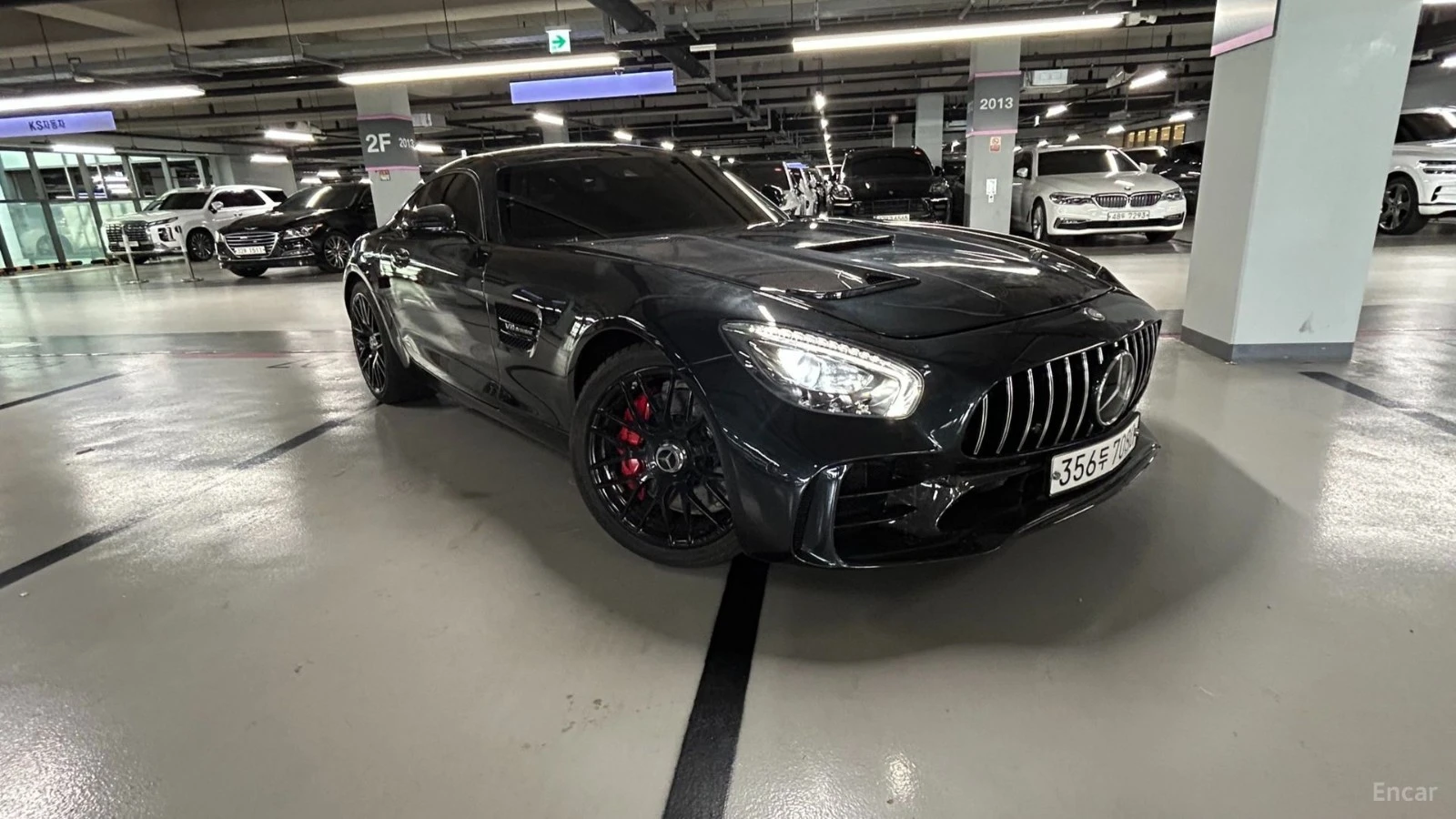 Mercedes-Benz AMG GT 4.0* КОЖА* НАВИ* КАМЕРА* HUD, снимка 2 - Автомобили и джипове - 55501087
