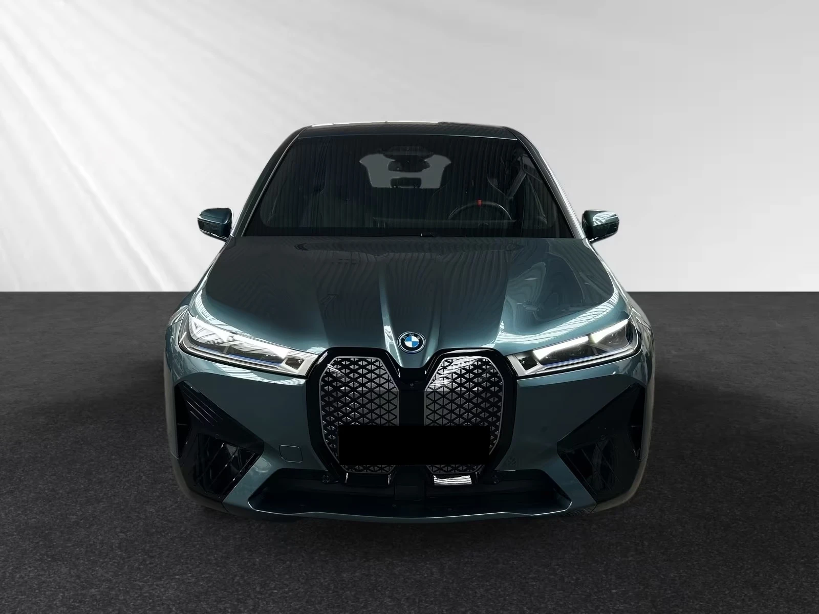 BMW iX M60 / xDrive / M-SPORT / B&W / LASERLIGHT / 360, снимка 2 - Автомобили и джипове - 55552070
