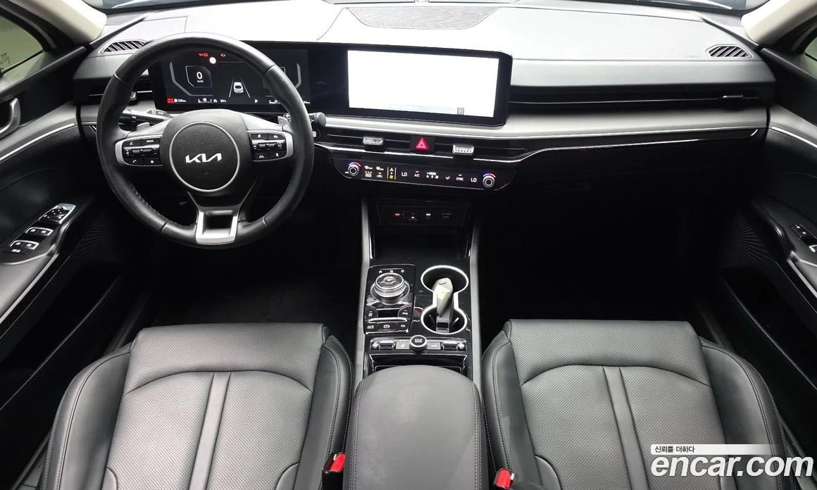 Kia K5 2.0 Prestige, снимка 7 - Автомобили и джипове - 55669006