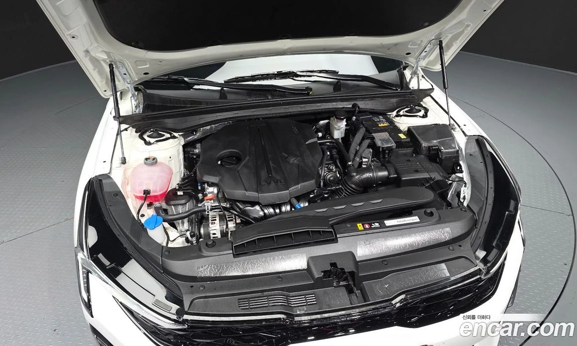 Kia K5 2.0 Prestige, снимка 6 - Автомобили и джипове - 55669006