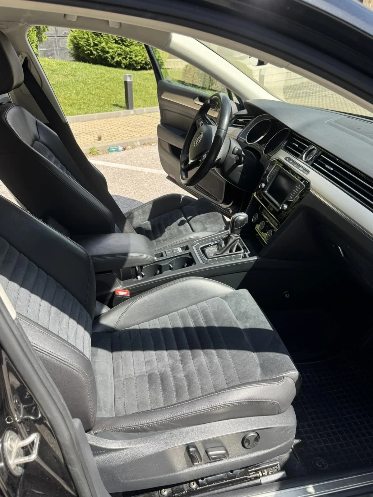 VW Passat HIGHLINE, снимка 9 - Автомобили и джипове - 55956591