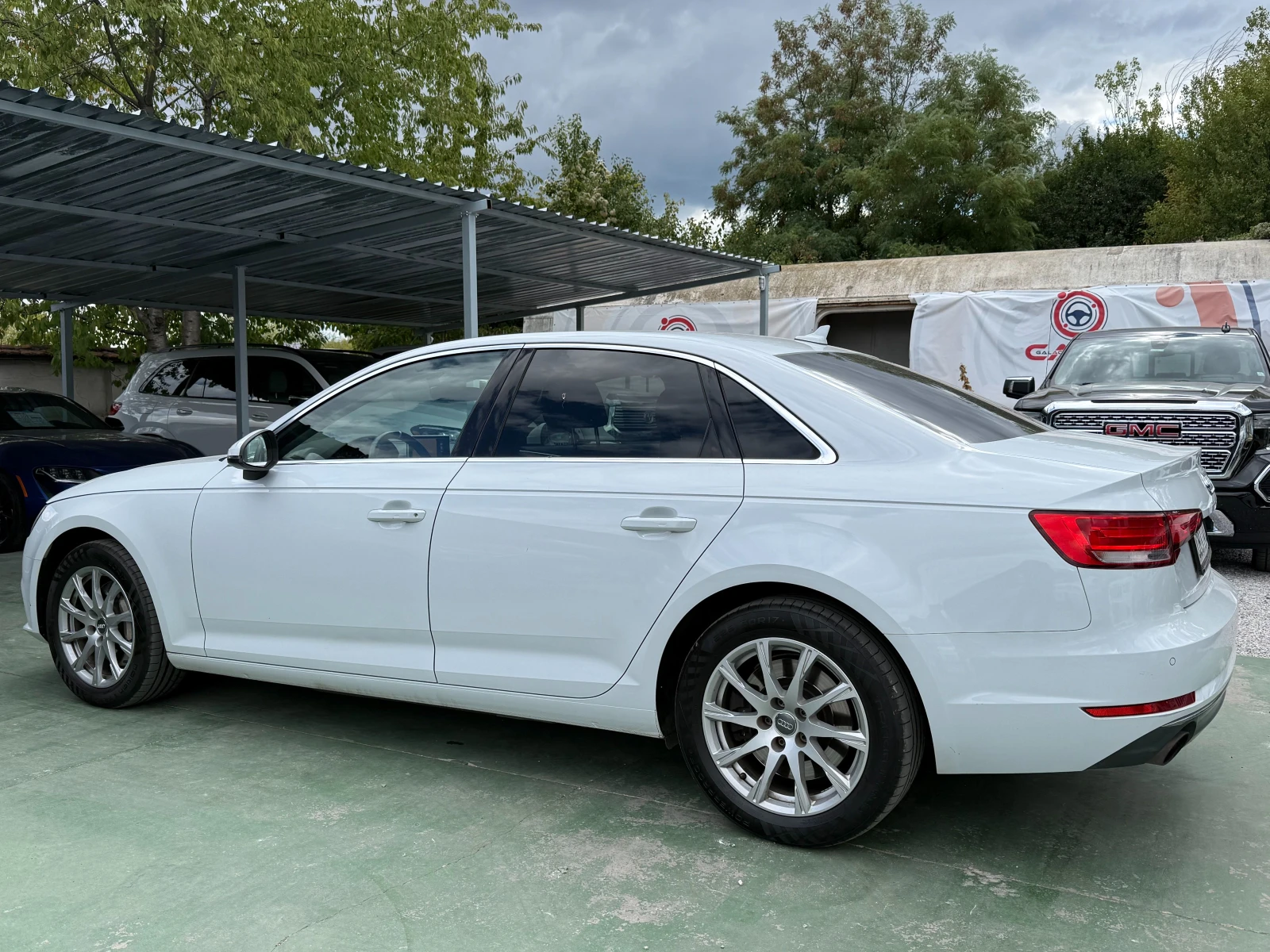 Audi A4, снимка 6 - Автомобили и джипове - 56198164