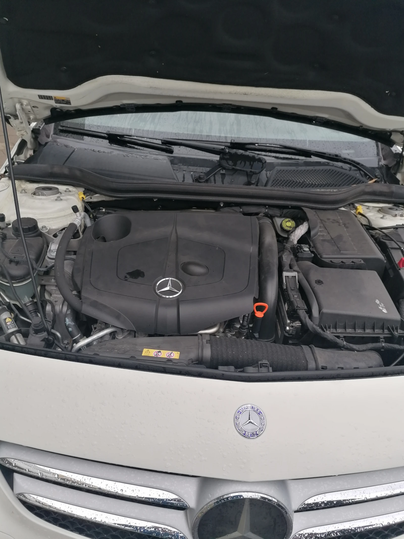 Mercedes-Benz A 180, снимка 10 - Автомобили и джипове - 56554334