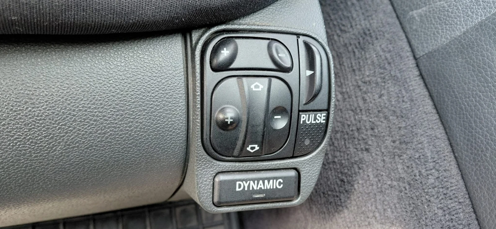 Mercedes-Benz E 350, снимка 11 - Автомобили и джипове - 56651084