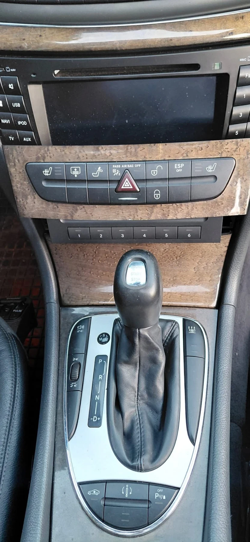 Mercedes-Benz E 350, снимка 12 - Автомобили и джипове - 56651084