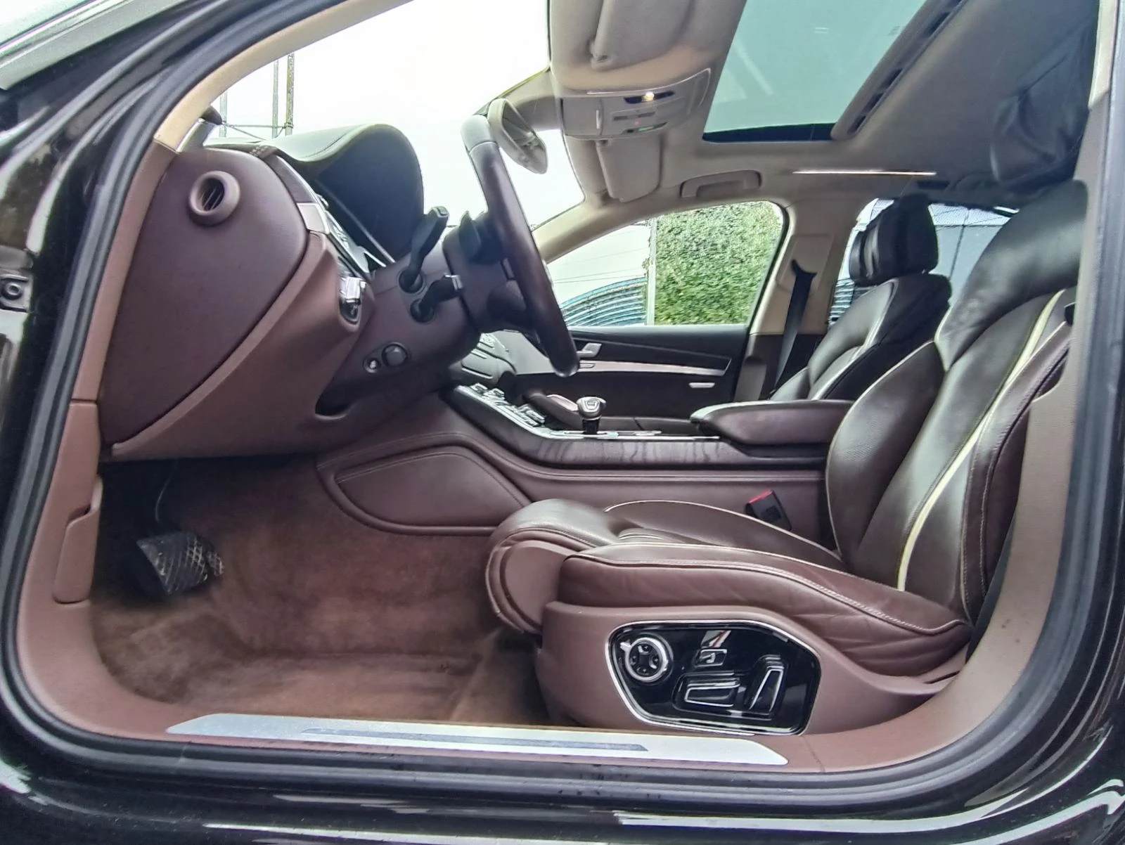 Audi A8 B&O* HEAD-UP* 360* DESIGN SELECTION* FULL, снимка 9 - Автомобили и джипове - 56738533