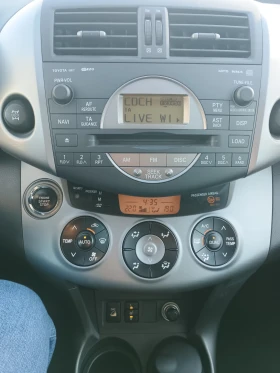 Toyota Rav4 - 9800 € / 19167.13 лв. - 33297761 13