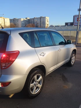Toyota Rav4 - 9800 € / 19167.13 лв. - 33297761 3
