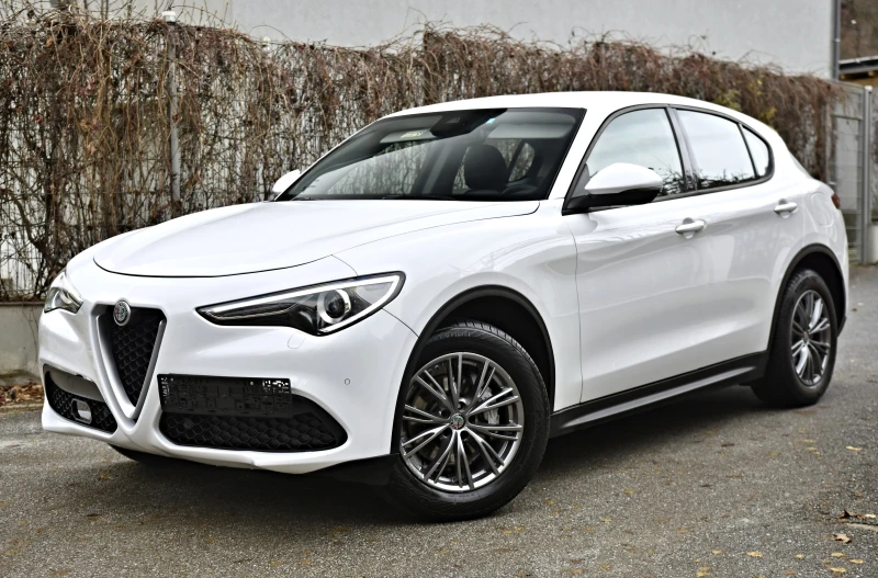 Alfa Romeo Stelvio 2.2JTDM/Q4/LUSSO/DISTRONIK/KEYLESS/CAMERA/